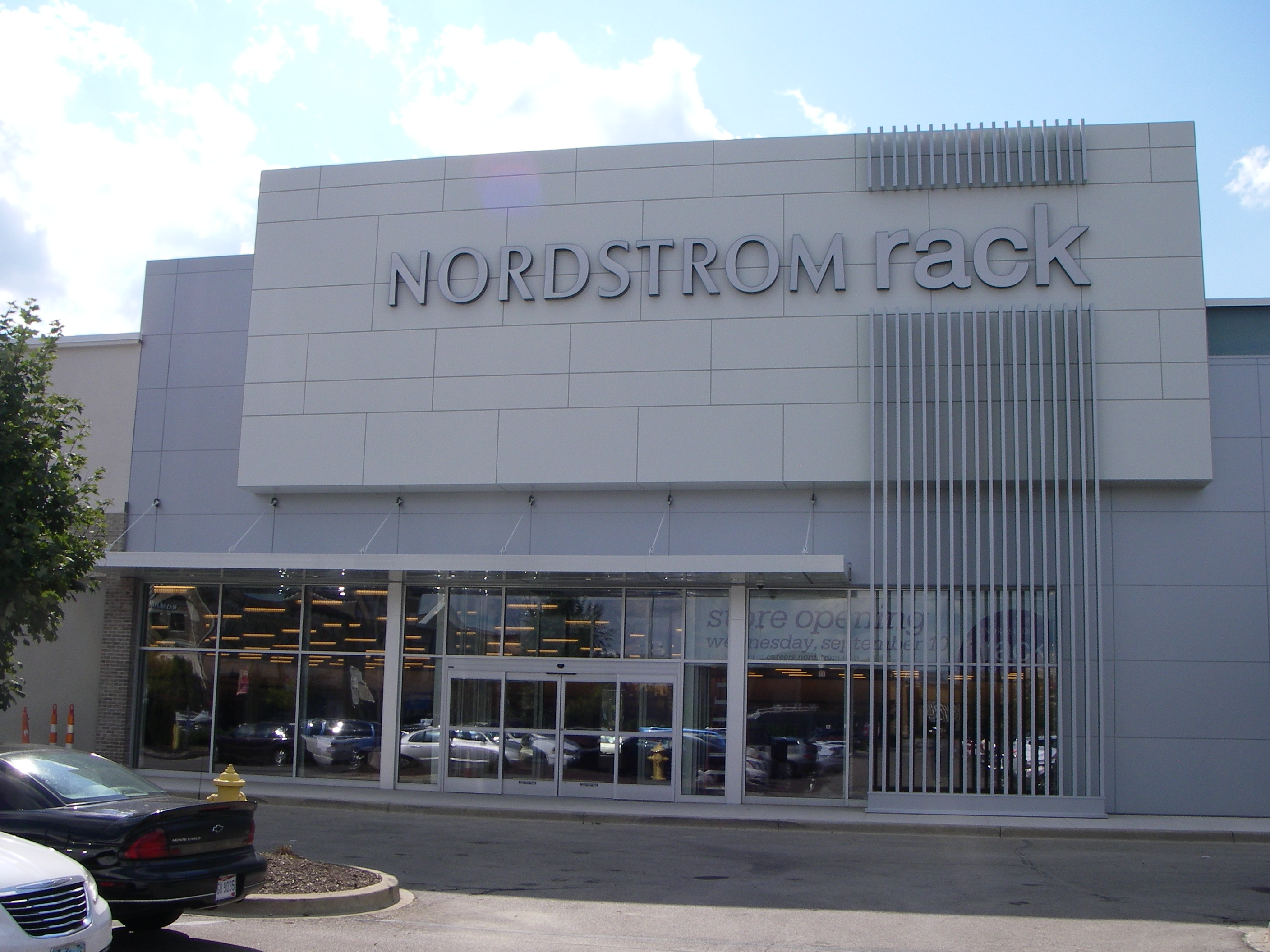 Nordstrom Rack at the Green (Dayton)